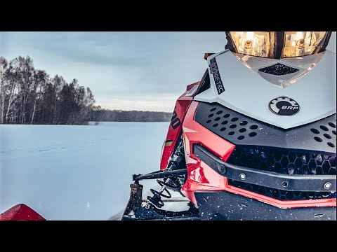 Видео: Серия #2 Горный снегоход Summit 800, две недели после покупки, потек бак