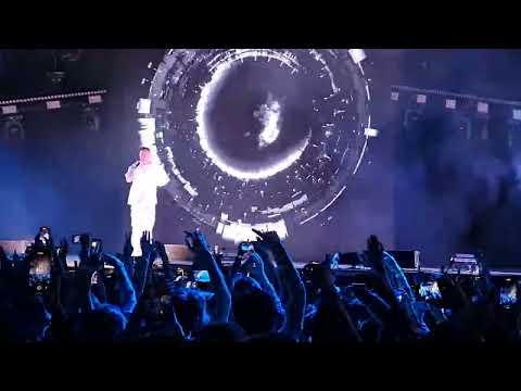 Видео: Oxxxymiron - Город под подошвой. Кишинёв. 08.03.2023