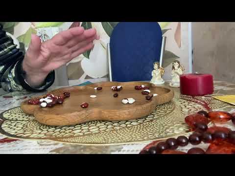 Видео: [ГАДАНИЕ НА БОБАХ] Честно и откровенно