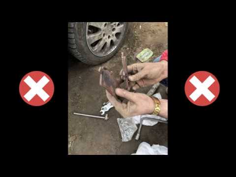 Видео: Mercedes A W169 Как я менял передние тормозные колодки