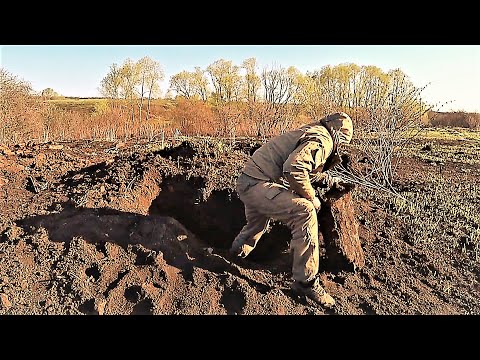 Видео: О ЧЁРТ...Я НАШЁЛ И Я ЗДЕСЬ ОДИН РАЙСКОЕ МЕСТО ДЛЯ МЕТАЛЛОКОПА. Гружу в прицеп находки.