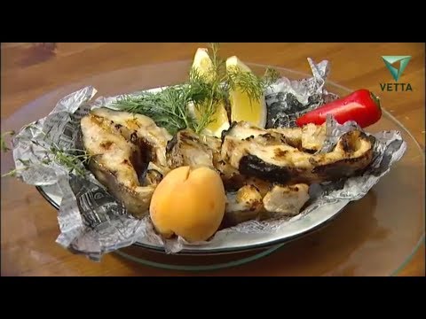 Видео: Стейки из стерляди на гриле от шеф-повара Кремля