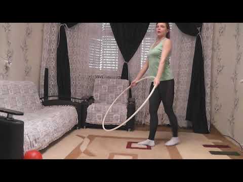 Видео: Работа с обручем дома База Художественная гимнастика / Rhythmic gymnastics Basics with the hoop