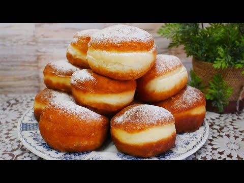 Видео: Пончики на дрожжах. МЯГКИЕ, ВОЗДУШНЫЕ и БЕЗУМНО ВКУСНЫЕ. Рецепт пончиков