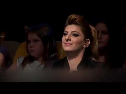 Видео: EveryJew   Трогательно, до слез! Узия Цадок исполняет песню Шма Исраэль   Facebook