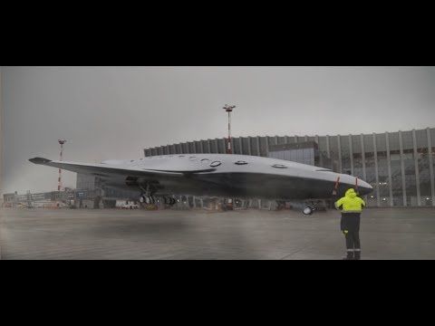 Видео: Прошлое, настоящее, будущее. Аэропорт Симферополь.