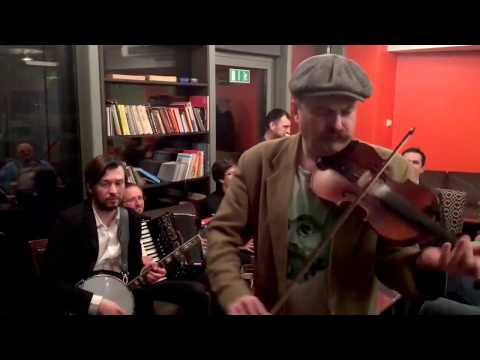 Видео: Добраночь - Зелёный Хиджаб