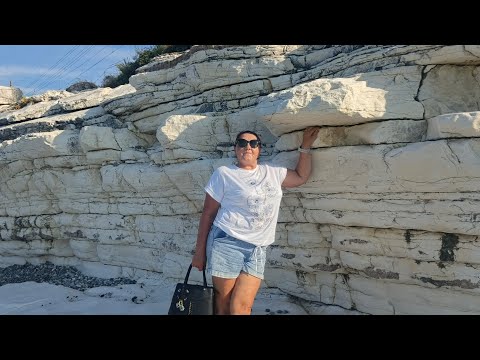 Видео: ПУТЕШЕСТВИЕ В АБХАЗИЮ ! БЕЛЫЕ СКАЛЫ, ЦАНДРИПШ! СТРАНА ДУШИ