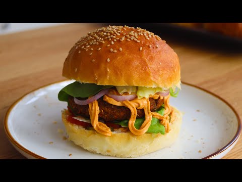 Видео: ЛУЧШИЙ РЕЦЕПТ ВЕГЕТАРИАНСКОГО БУРГЕРА