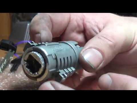 Видео: БМВ Е60, как разобрать личинку замка водительской двери, без ключа!
