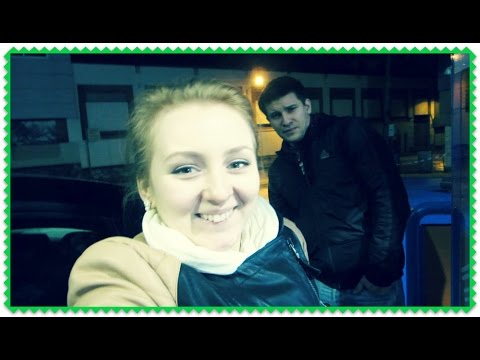 Видео: VLOG: ВСТРЕЧАЕМ В АЭРОПОРТУ! 19.01.15