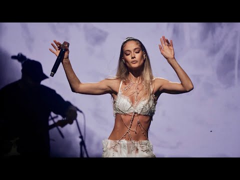 Видео: Юля Паршута – Амели (1930 Moscow, live, 2025)