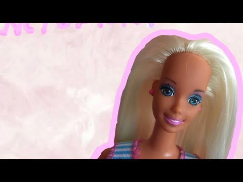 Видео: Мини история про Евелин (так Барби завут)