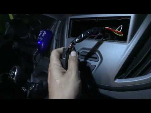 Видео: Установка магнитофона в Форд Транзит 2020 года.