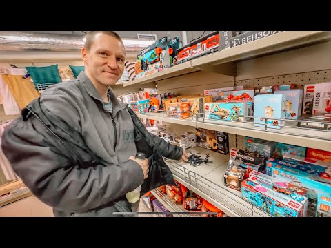 Видео: Первые покупки к морю / Магазин Светофор в Москве / Влог