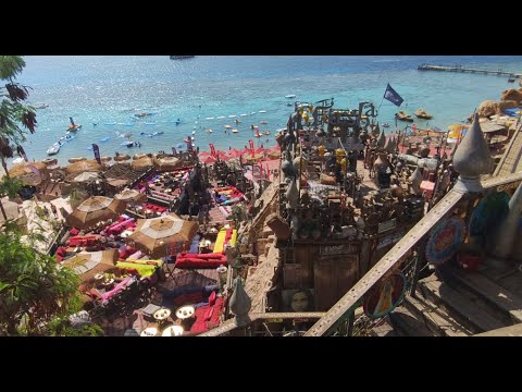 Видео: Пляжи отеля Sharm Holiday Resort - в бухтах Наама и Рас-Ум-Сид. Kanabesh и Farsha! The beaches Sharm