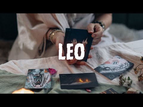 Видео: ЛЕВ, ЭТОТ ЧЕЛОВЕК ДЕРЖИТСЯ ОТ ТЕБЯ ПОДАЛЬШЕ, ПОТОМУ ЧТО ПОНИМАЕТ, ЧТО ВЛЮБЛЕН В ТЕБЯ😍НО..