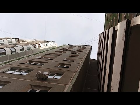 Видео: Обзор 12 этажки с лифтами OTIS 2000R 2021 г. 400кг 5 чел/630 кг 8 чел (Екатеринбург, Шейнкмана 122)