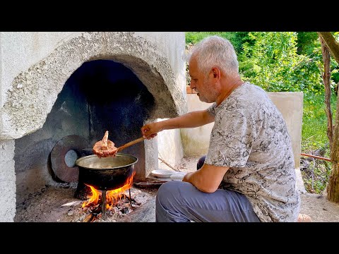 Видео: Действительно вкусный традиционный рецепт из козьего хвоста | Как жарить козий хвост