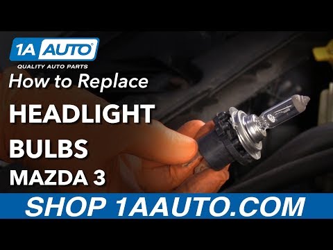 Видео: Как заменить лампы в фарах Mazda 3 03-09