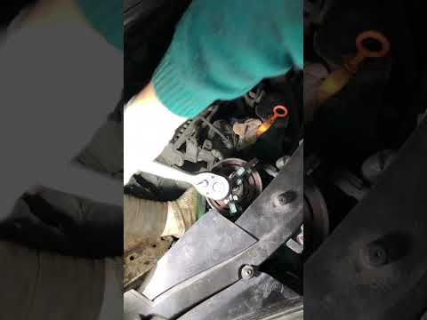 Видео: ЗАМЕНА подшипника компрессора кондиционера , ford , sharan, seat