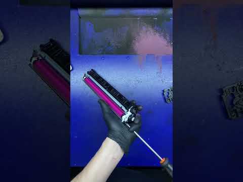 Видео: Первая заправка картриджа Canon 067