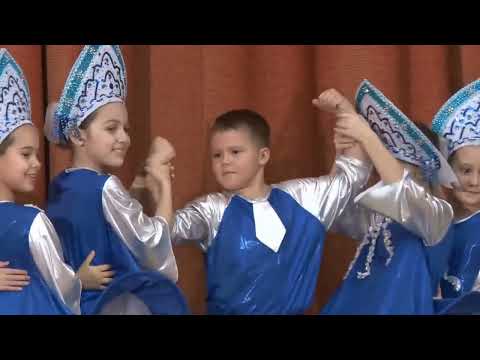 Видео: Танец "Потолок ледяной"