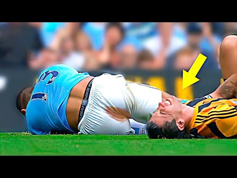 Видео: ПОПРОБУЙ НЕ ЗАСМЕЯТЬСЯ В ФУТБОЛЕ #8