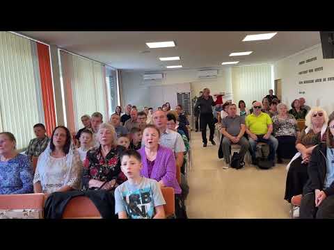 Видео: Вот так нужно петь!