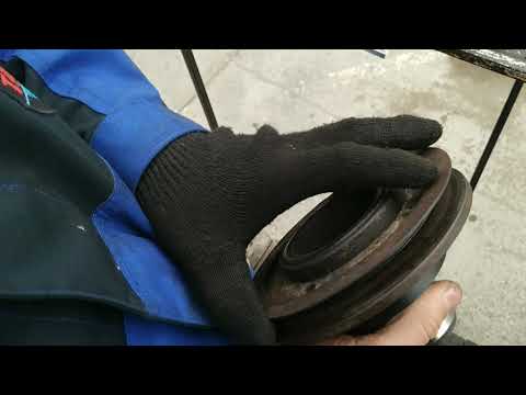 Видео: Замена сальника дизеля на Thermoking SMX.