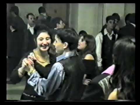 Видео: Цыганская свадьба 🔥 Ляля и Руслан, г. Искитим, 2001г. ч2