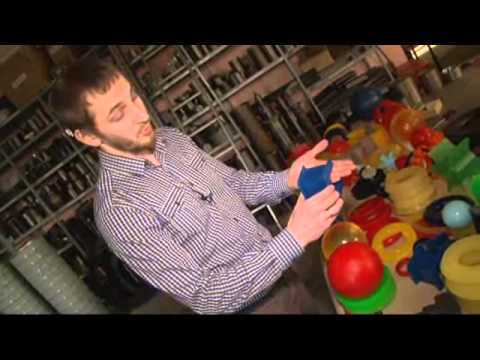 Видео: Что можно сделать из литьевого полиуретана?