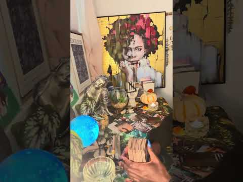 Видео: Кармическая пара: Все, кто спит 🛌 с этой парой, просыпаются с зудом 🫥