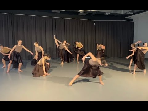 Видео: Будинок чужих думок / Едельвейс м. Рівне