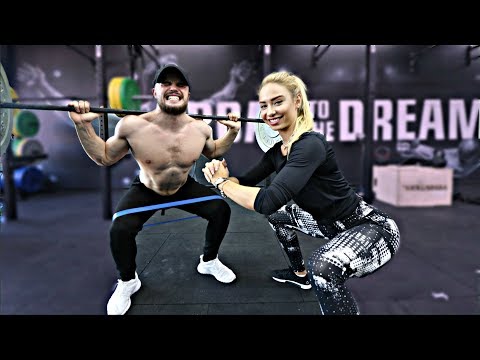 Видео: Соколова Учит Войтенко Приседать | RD 197