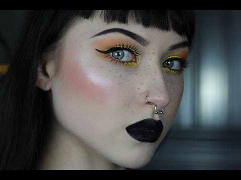 Видео: МАКИЯЖ "СОЛНЫШКО"//КАК НАРИСОВАТЬ ВЕСНУШКИ