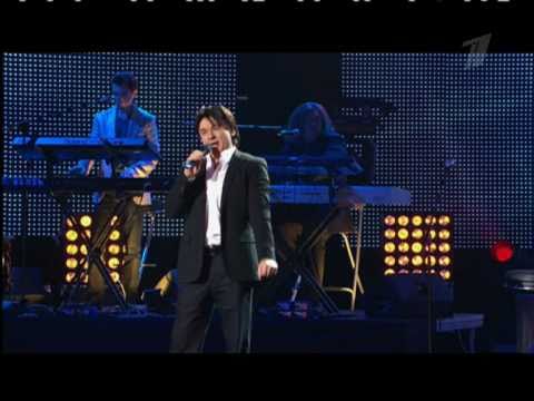 Видео: Александр Серов - "Ночным Белградом"