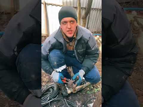 Видео: Лебідка для скважини. Заміна насоса у свердловині з допомогою лебідки.