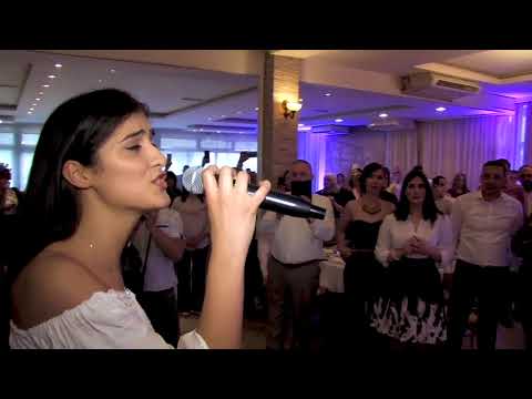 Видео: "Сини јарко сунце са Косова" Бранка Зечевић