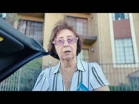 Видео: Светочка : люди пишут , что лучше бы ты на мне женился #usa 🇺🇸