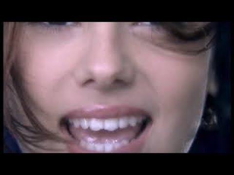 Видео: Madonna - La Isla Bonita  на русском в исполнении Svetik