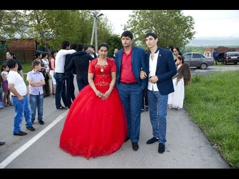 Видео: Цыганская свадьба. Богатая и красивая. Петя и Оля. 4 серия