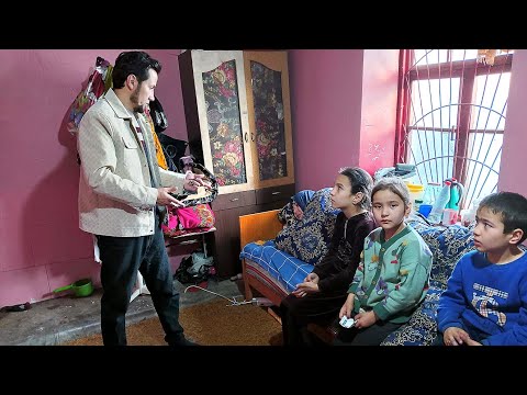 Видео: ИНХО ЧИ ГУНОХ ДОРАНД😱ЗАНЕ КИ БО 3 - КУДАК ДАР АЗОБ АСТ 😱😱😱😱😱😱