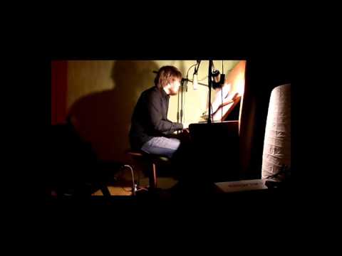 Видео: Ктопопало - "Вуаля" (Дайте танк (!) piano cover)