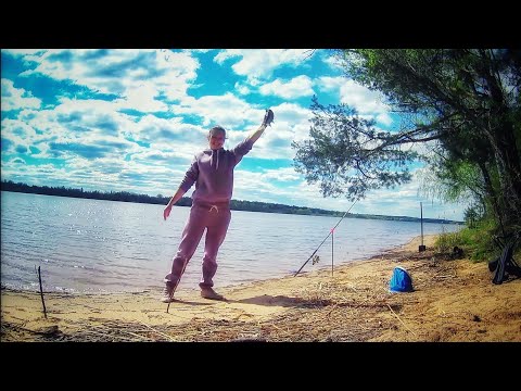 Видео: РЫБАЛКА на ДОНКУ и ФИДЕР. Ловлю ЛЕЩА на ПЕНОПЛАСТ.Russian fishing РЫБАЛКА 2023