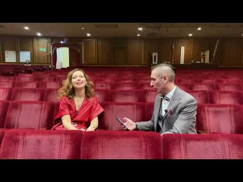 Видео: #моилюбимые #еленазахарова #актриса Интервью с Еленой Захаровой🥰