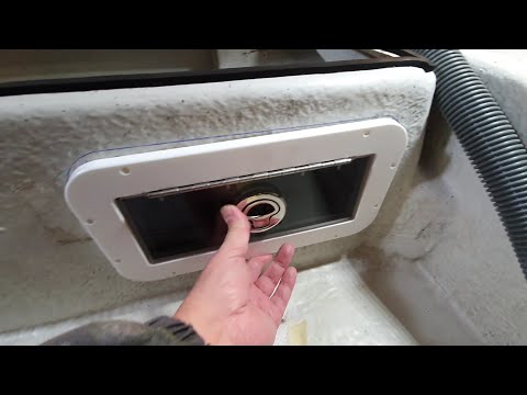 Видео: Электрика в лодке. Коробочка для переключателей. Эпизод 4.