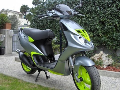Видео: Обзор скутера Piaggio NRG MC3