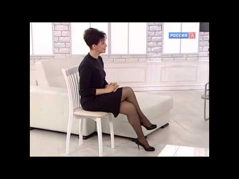 Видео: Алёна Гиль. Как правильно сидеть женщине.