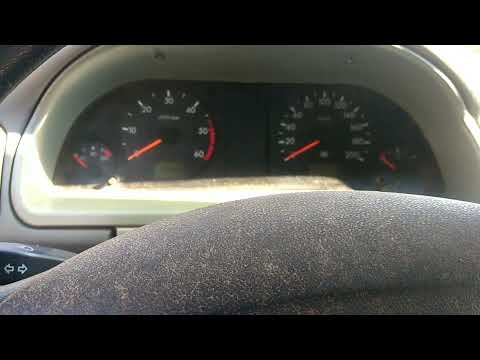 Видео: УАЗ ПАТРИОТ 2006 ПРОПУСКИ ЗАЖИГАНИЯ.ПЛАВАЮТ ОБОРОТЫ НА ПРОГРЕВЕ .ГОРИТ ЧЕК. САМОДИАГНОСТИКА